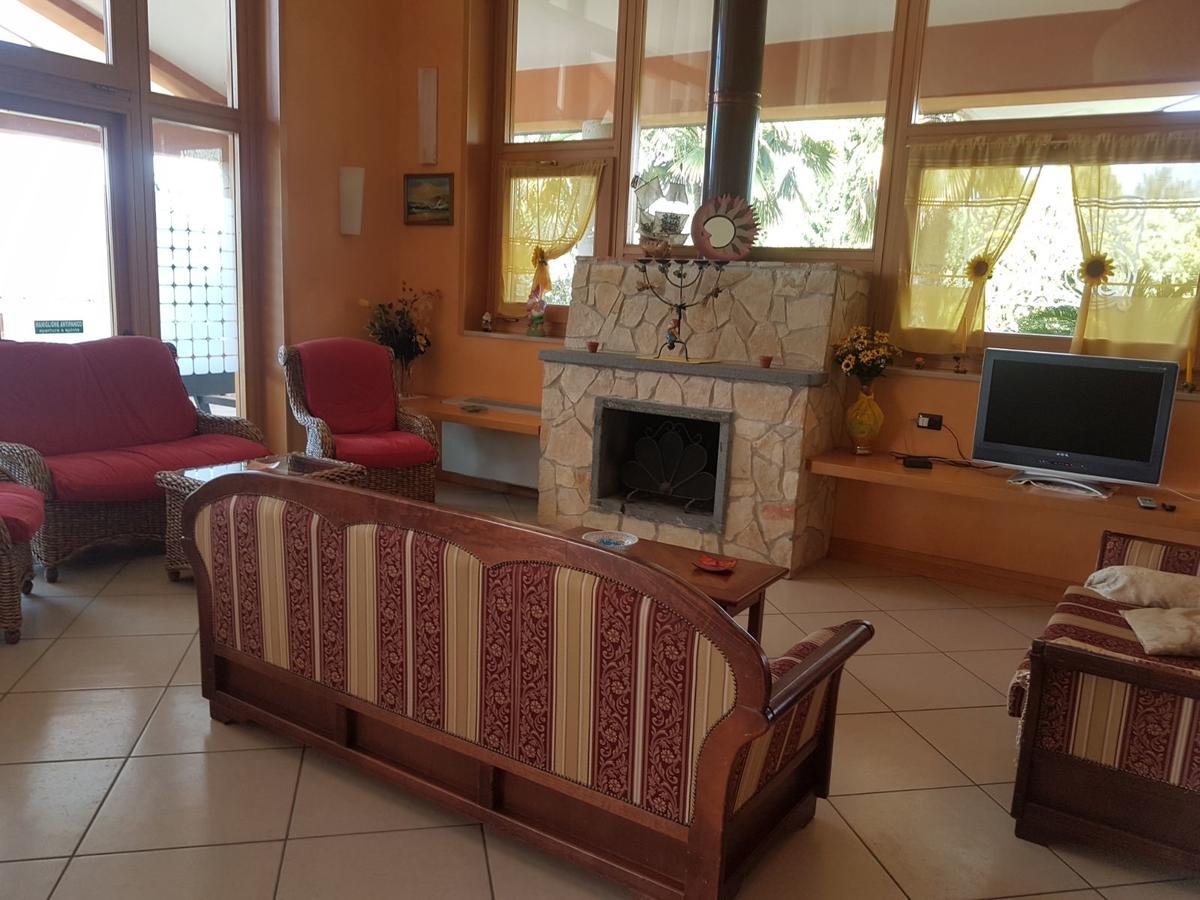 Agriturismo Terre Delle Monache Pontecagnano Faiano Buitenkant foto