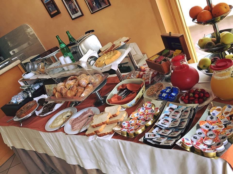 Agriturismo Terre Delle Monache Pontecagnano Faiano Buitenkant foto