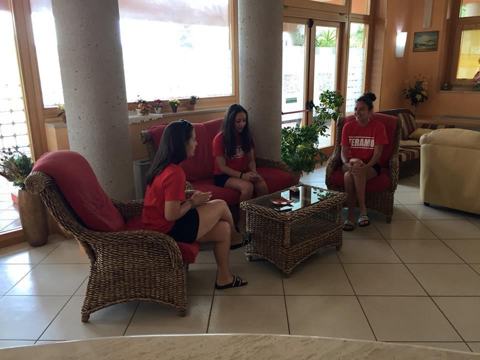 Agriturismo Terre Delle Monache Pontecagnano Faiano Buitenkant foto